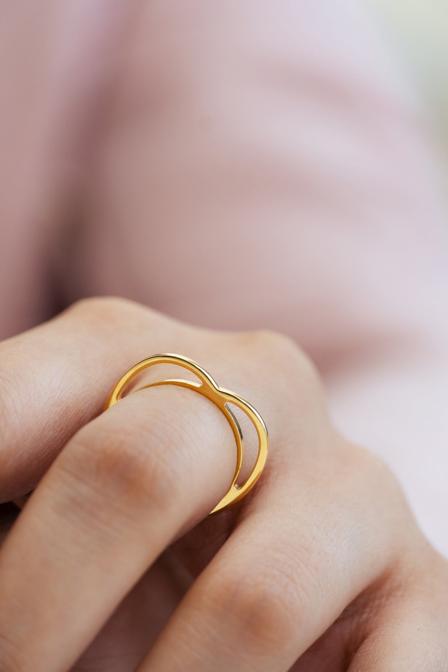 Heartfelt Statement Ring in Gold