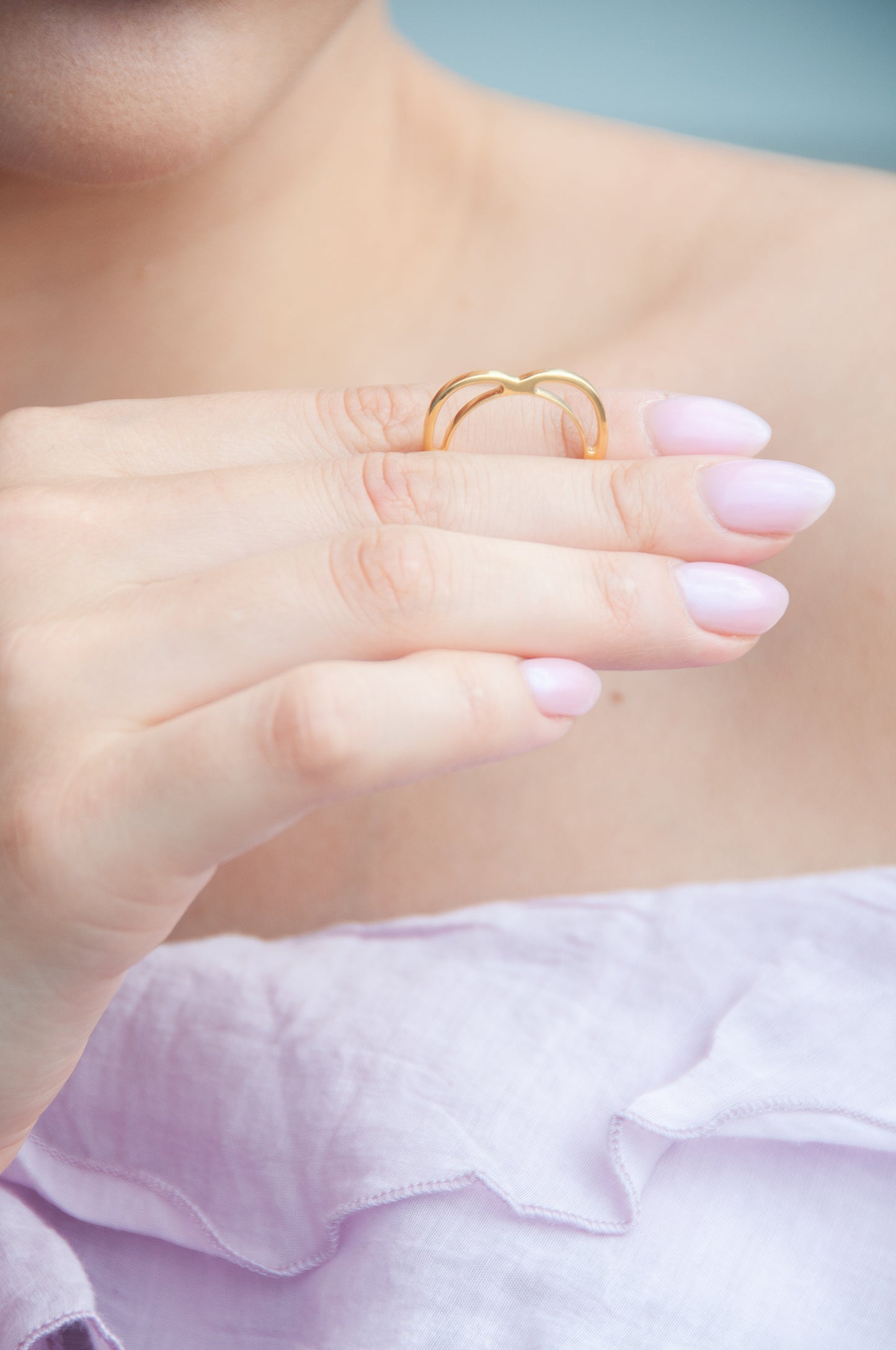 Heartfelt Statement Ring in Gold